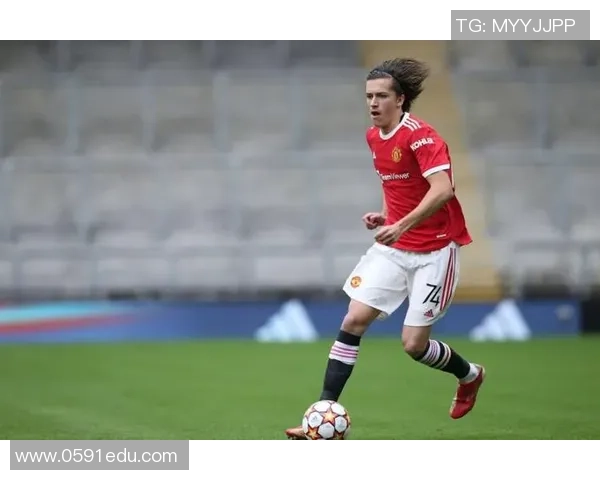 曼联与本菲卡精彩对决视频直播全程回顾与分析 曼联与本菲卡精彩对决视频直播全程回顾与分析